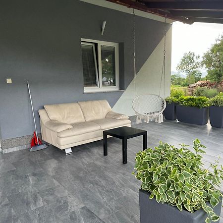Apartment Tilia Otočac Esterno foto