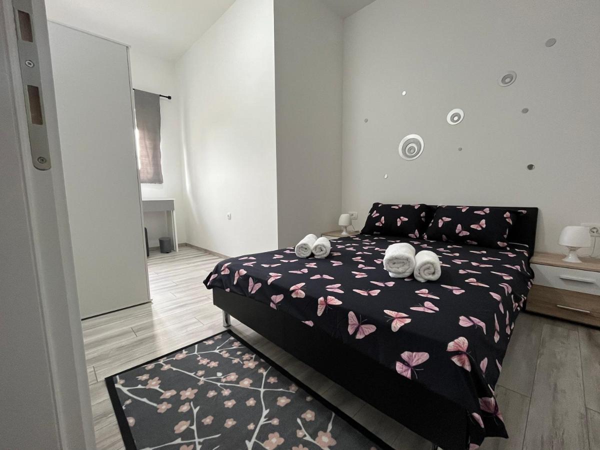 Apartment Tilia Otočac Esterno foto