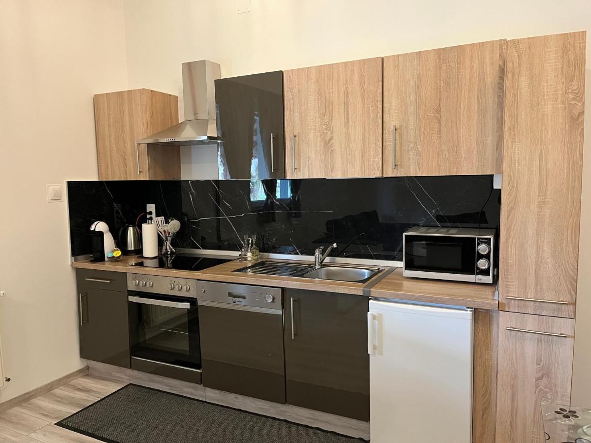 Apartment Tilia Otočac Esterno foto