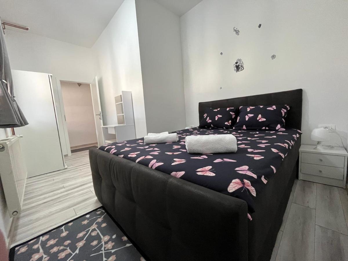 Apartment Tilia Otočac Esterno foto